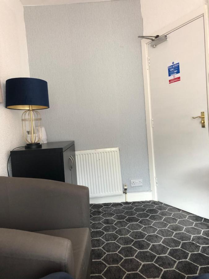 The Milton Hotel Blackpool Bagian luar foto